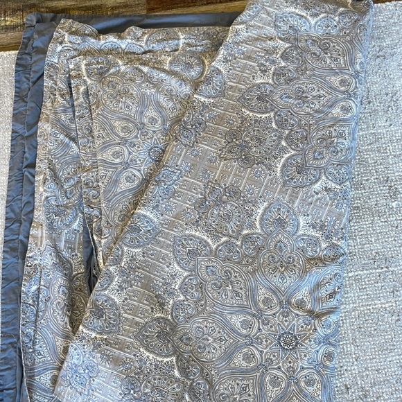 Pottery Barn Vivianna Print Duvet Cover and Euro Shams - Picture 7 of 11